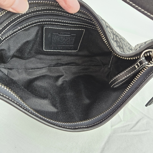 Coach hobo black gray purse with dust bag - Picture 13 of 15